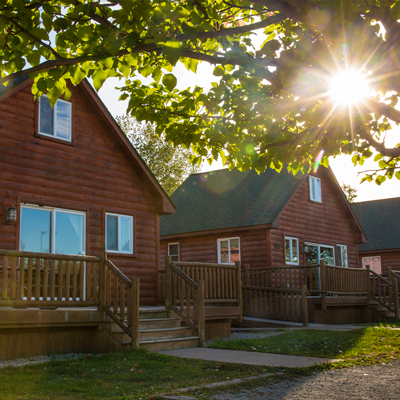 Cabins at Lake Shore Resort